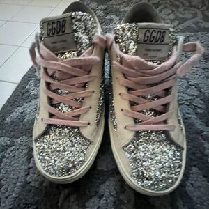 Sparkly Golden Goose